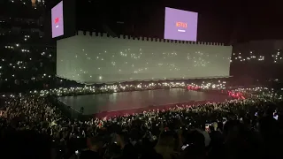 Drake performing 8 out of 10 and Mob Ties 09/04/19