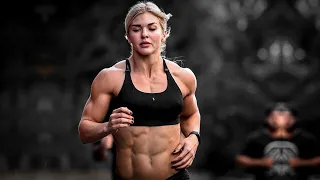 Эта ДЕВУШКА ВЫНОСЛИВЕЕ ТЕБЯ в 1000 раз  МИСС КРОССФИТ Brooke Ence @BWsportsmotiv