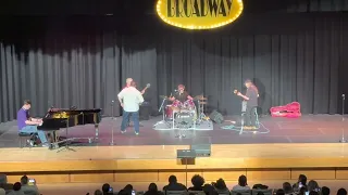 Johnny B Goode   JTL Show Stoppers