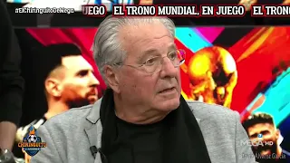 Es un Argentino Frustrado , Fútbol