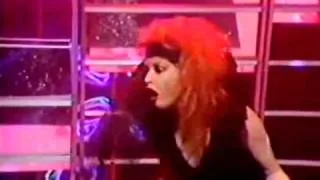 Cyndi Lauper Girls Just Wanna Have Fun TOTP