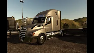 I rebuilt my Freightliner Cascadia for Farming Simulator 19!