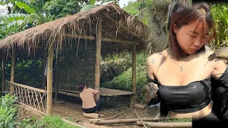 FULL VIDEO: 180 Days of Survival, a 14-year-old single mother builds her own house.