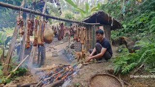 Sausage, smoked meat from a wild boar enough to eat for a month, Survival Instinct, Wilderness Alone