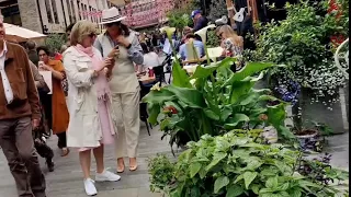 Stylish And Fashionable  Images Of Clothes After 50 , 60 , 70 . Summer London .