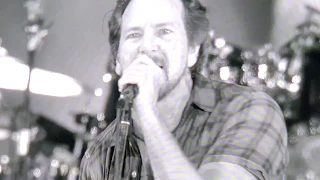 Pearl Jam - Do The Evolution - Safeco Field (August 8, 2018)