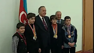 Nuray Əliyeva EY ULU ÖNDƏR mahnısı