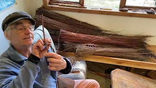 How to Weave a Willow Basket  - Part 1, The Bottom