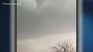 Tornado touched down in North Texas Monday night, NWS confirms