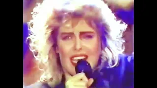 ⚜ Kim Wilde - You Keep Me Hangin' On ⚜ "Live @WWF Club (1986)" [1080p 50fps VHS 📼 Quality] "Rare"