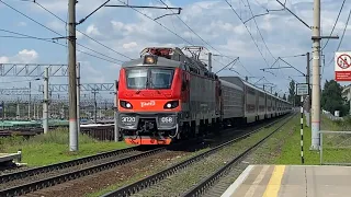 ЭП20-058 с двухэтажным поездом №36 Санкт-Петербург - Адлер