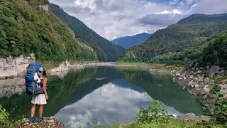 ПО ДИКИМ МЕСТАМ АБХАЗИИ. ЗАБРОШКА на ДИКОМ ОЗЕРЕ АМТКЕЛ. ДИКАРЯМИ в АБХАЗИЮ. Часть 4.