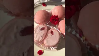 Strawberry Ice Cream Mochi Tutorial