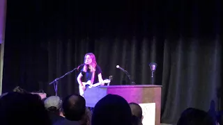 Julien Baker - Funeral Pyre (live 4/20/18)