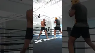 Sean Strickland hard sparring with 15-0 pro boxer, Robin Safar👀