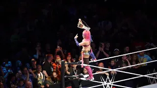 Becky Lynch vs Charlotte Flair vs Asuka highlights