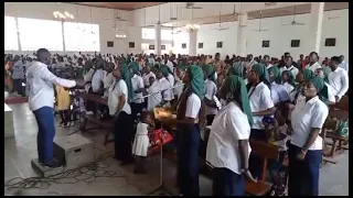 Santu santu wa longo wena, Chorale Sainte Cécile