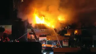 Raw: 5-alarm fire erupts at apartment building in Orange County I ABC7