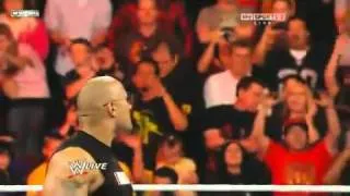 the rock returns to host wrestlemania 27(HD)