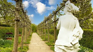 Sissinghurst Castle Garden: Lime Walk, Four Seasons