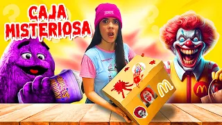 ABRIENDO una CAJA MISTERIOSA de McDonald's🍟☠️ (LA Cajita Feliz MÁS ATERRADORA😨) | Ani Cat😻