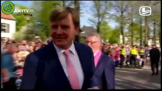 Willy heeft klauwen met tijd (Willy is back)