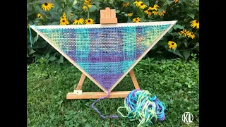 Triangle Loom Weaving