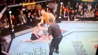 Another ilegal knee by michael bisping on Tuf 3 finale