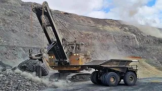 110 Tons Per Bucket - Large-Scale Shoveling Machines Load Dump Trucks