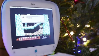 Xmas Lemmings 1992 iBook crash (Jingle Bells music video)