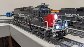 Lego EMD Southern Pacific SD40T-2 MOC