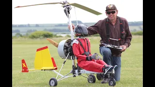 Worlds  largest ic powered pusher  RC autogyro flying