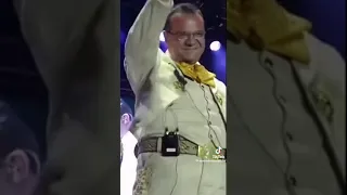 El dia q los musicos le robaron el Escenario a Juan Gabriel