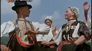 ,,Eeeeeej boľi by ma biľi, aľe sa ma baaaľi !!!''     film Rodná zem (1953)