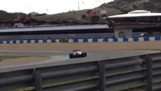 Ferrari F14 and Sauber C33 formule 1 test jerez 2014