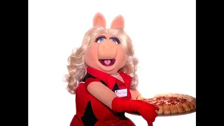 Pizza Hut Cheesy Bites - Miss Piggy TV Commercial (2006) (High Quality)