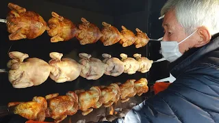 25년의 세월..참나무 향이 은은한~ 13,000원 장작나무 통닭구이 / Grandpa oak firewood roast chicken / korean street food