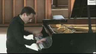 Ukrainian Pianist plays for his country, his people