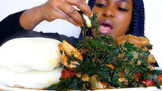 Asmr mukbang spinach soup with pounded yam fufu