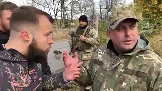 Поліція стріляє по ветеранам АЗОВу. Добровольців заблокували на шляху до Золотого.