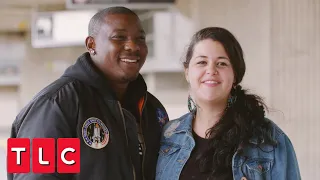 Emily and Kobe Reunite at the Airport! | 90 Day Fiancé