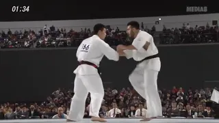 Mikio Ueda (Japan) Vs Ilya karpenko (Russia)/a Technique Battle ~This is Kyokushin Karate