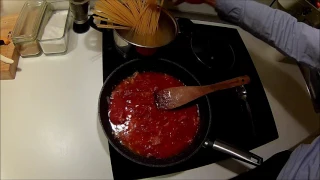 Bucatini all'amatriciana - video recipe