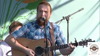 Tyler Childers- Charleston Girl (Whispering Beard, 2016)