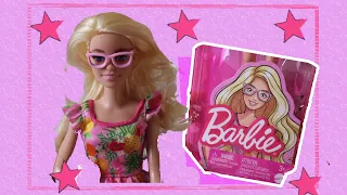 Unboxing Barbie Fashionista 181