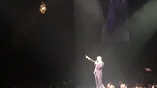 Michael Bublé - Walking through the Crowd - Leeds First Direct Arena - 3/6/19