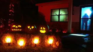 14 projectors using AtmosFEARfx files (clip 7) - Halloween 2017