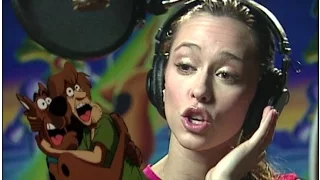 Scooby-Doo & Alien Invaders "Behind Camera" & Jennifer Love Hewitt (2000)