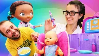 Baby Born ile bebek bakma videosu. Sevcan ve Dr Mcstuffins ile doktor oyunları!