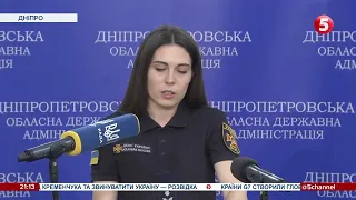 Ракетний удар по Дніпру: росіяни влучили у СТО, під завалами є люди